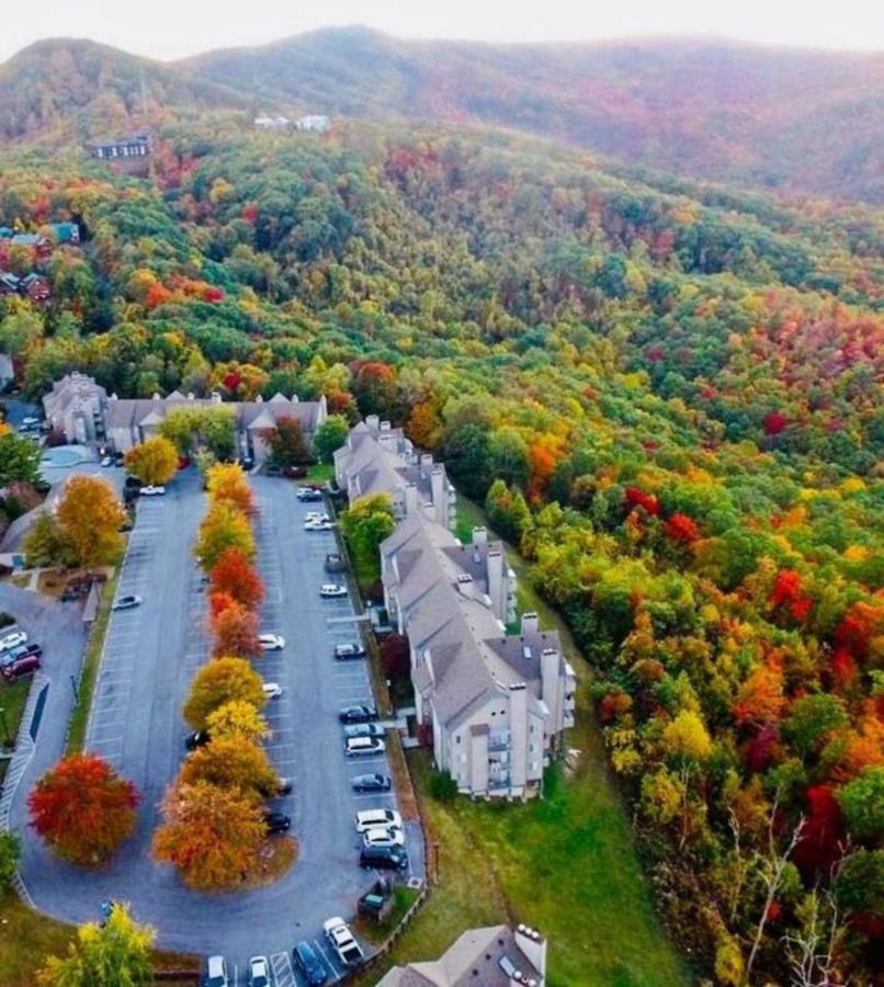 Wow Views!!-Mountain Escape-Outdoor Pool-Close To Downtown-Wifi-Cable-Private Balcony 蓋特林堡 外观 照片